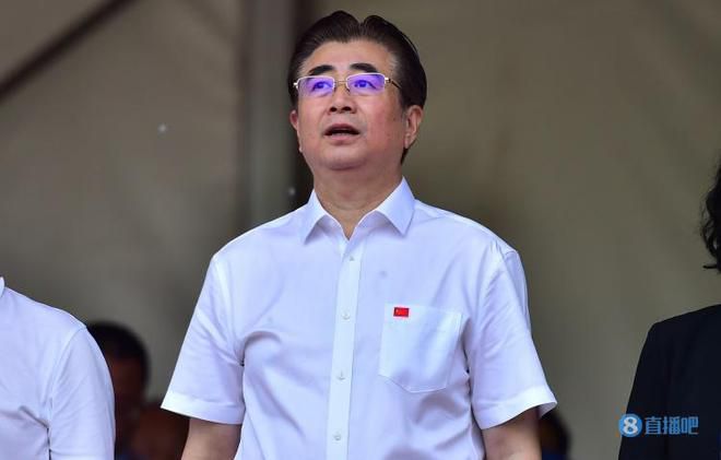 根据德国转会市场的数据，索默加盟国米以来出战20场比赛，丢掉9球，完成13场零封，其中欧冠出战5场，丢掉2球，完成3场零封。